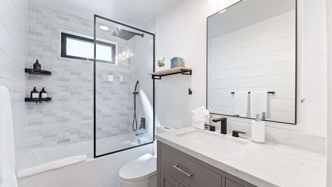 Photo of Bathroom in Mission Beach