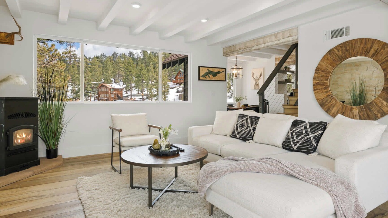 Photo of Livingroom in Boulder Bay