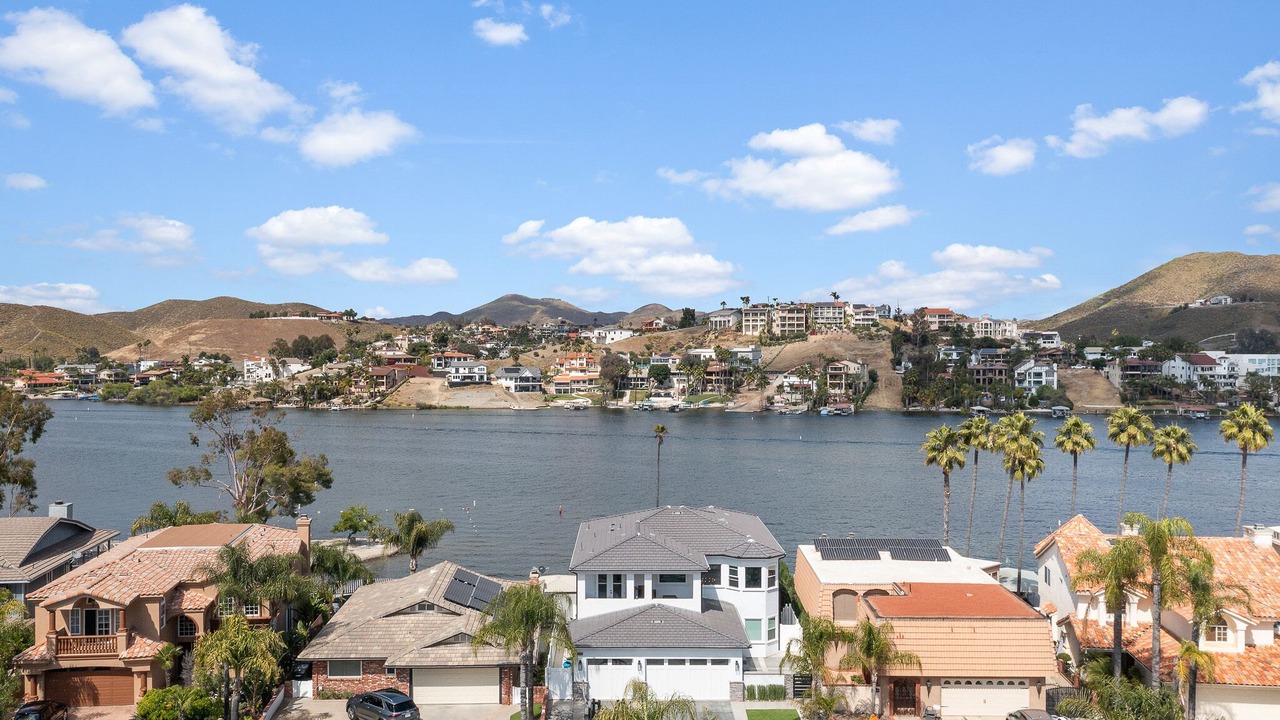 Photo of Others in Canyon Lake
