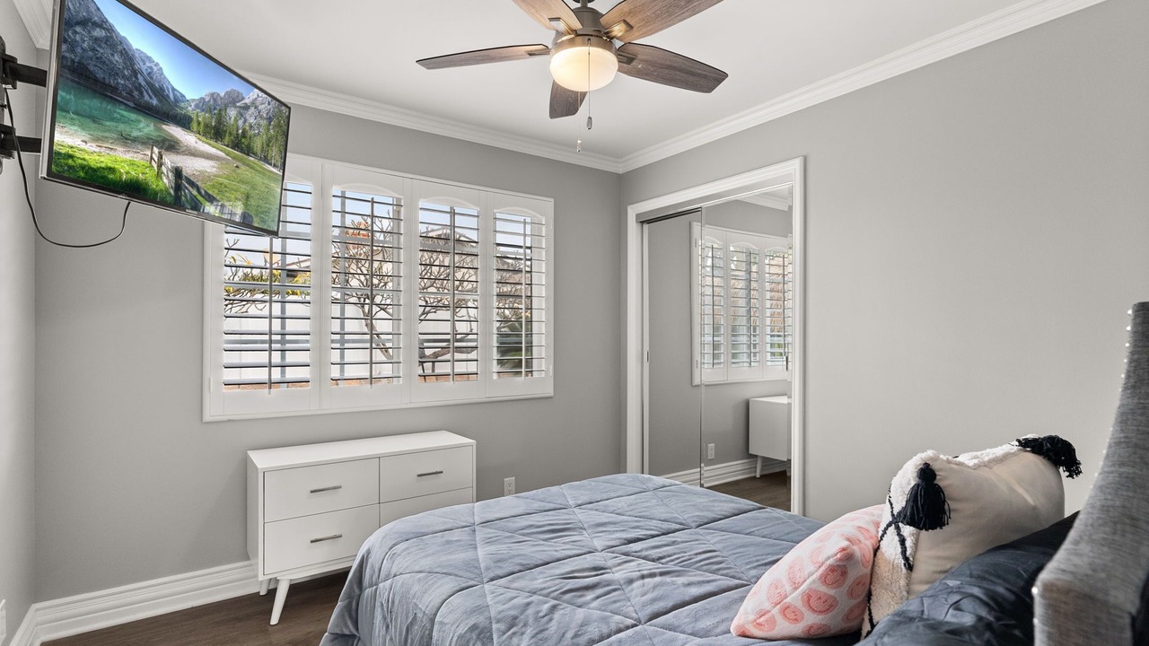 Photo of Bedroom in Orange