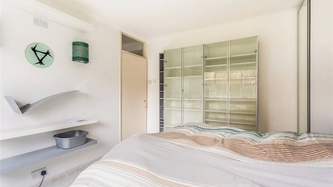 Photo of Bedroom in Canonbury