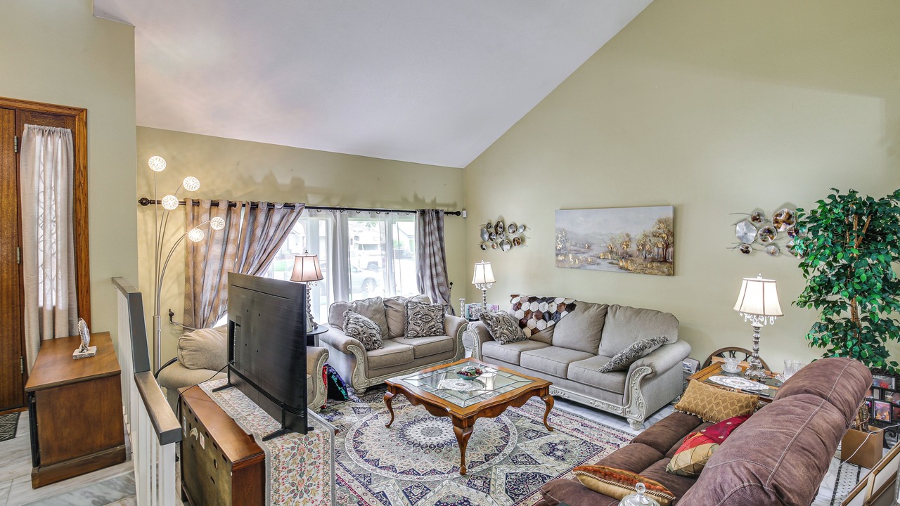 Photo of Bedroom in Anaheim Hills