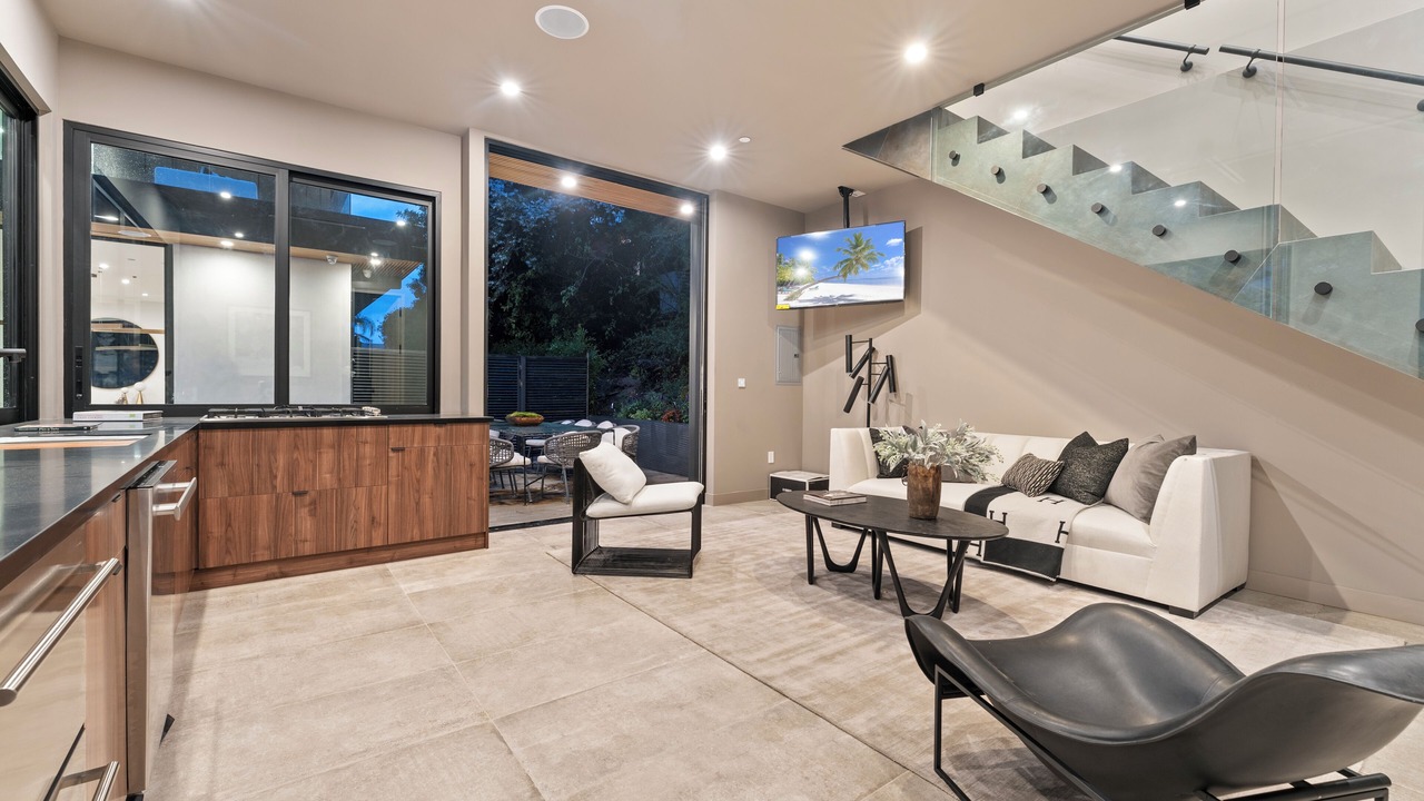 Photo of Livingroom in Hollywood Hills