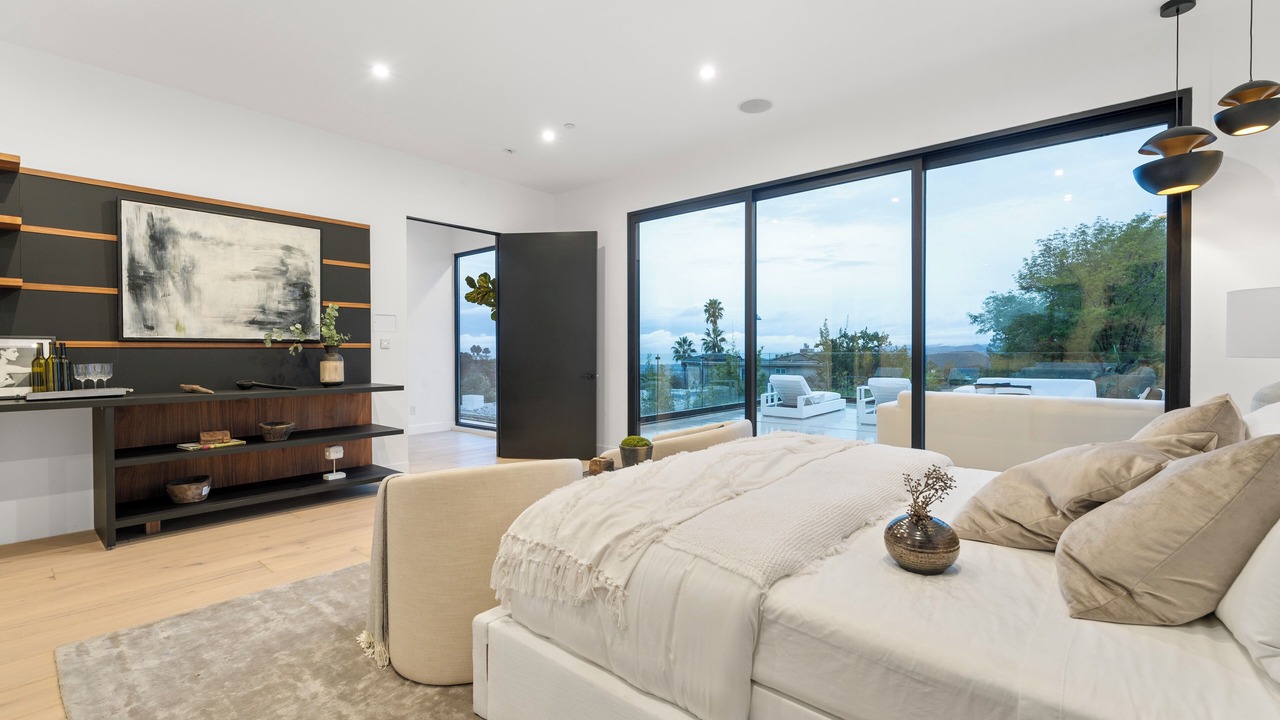 Photo of Bedroom in Hollywood Hills