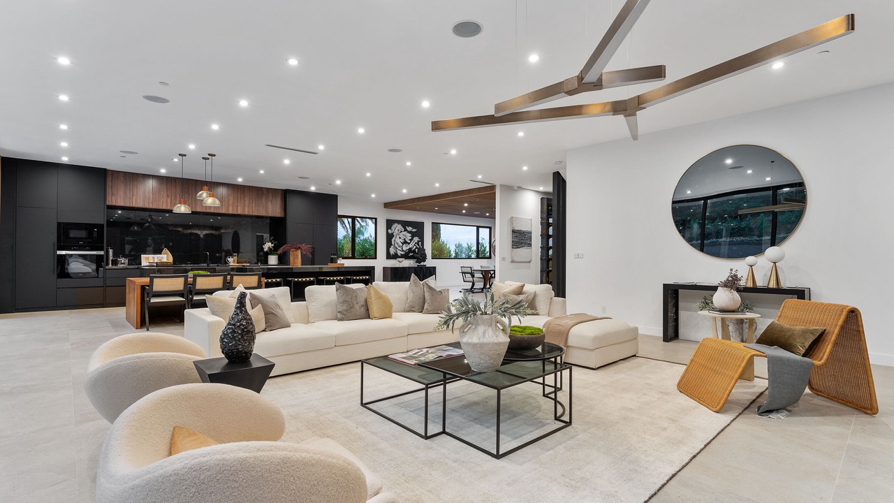 Photo of Livingroom in Hollywood Hills