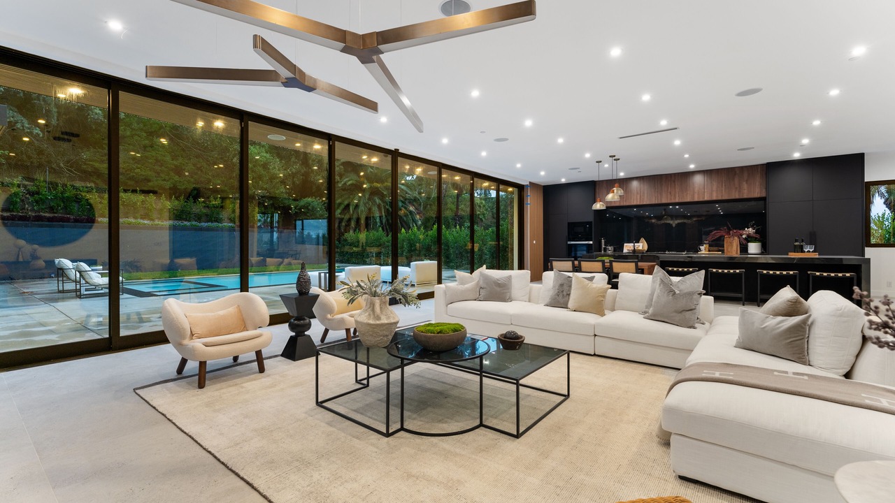 Photo of Livingroom in Hollywood Hills