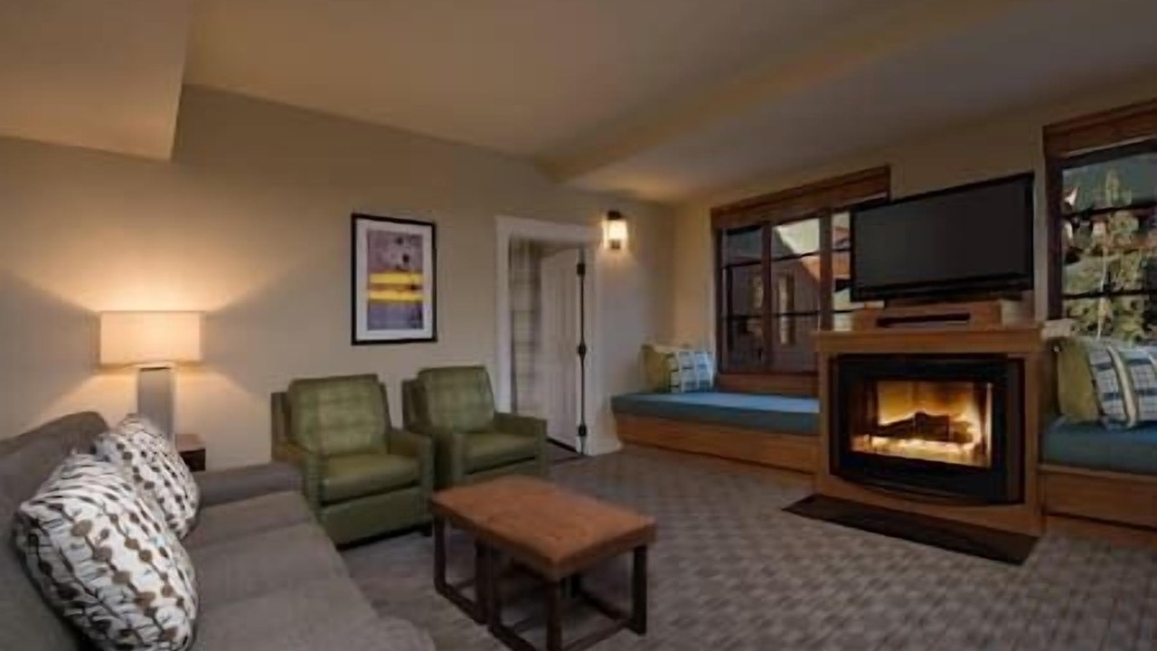 Photo of Livingroom in Lakeside Park