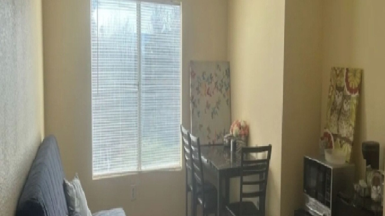 Photo of Livingroom in Palmdale