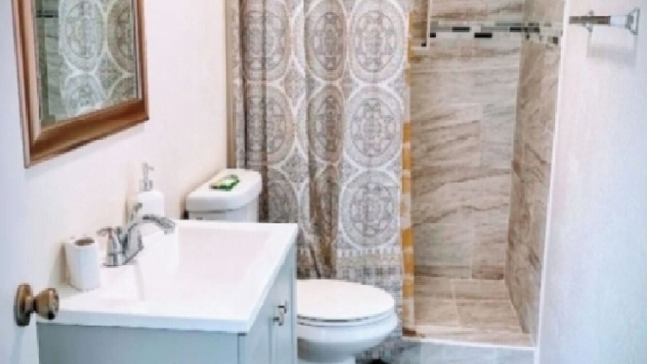 Photo of Bathroom in Palmdale