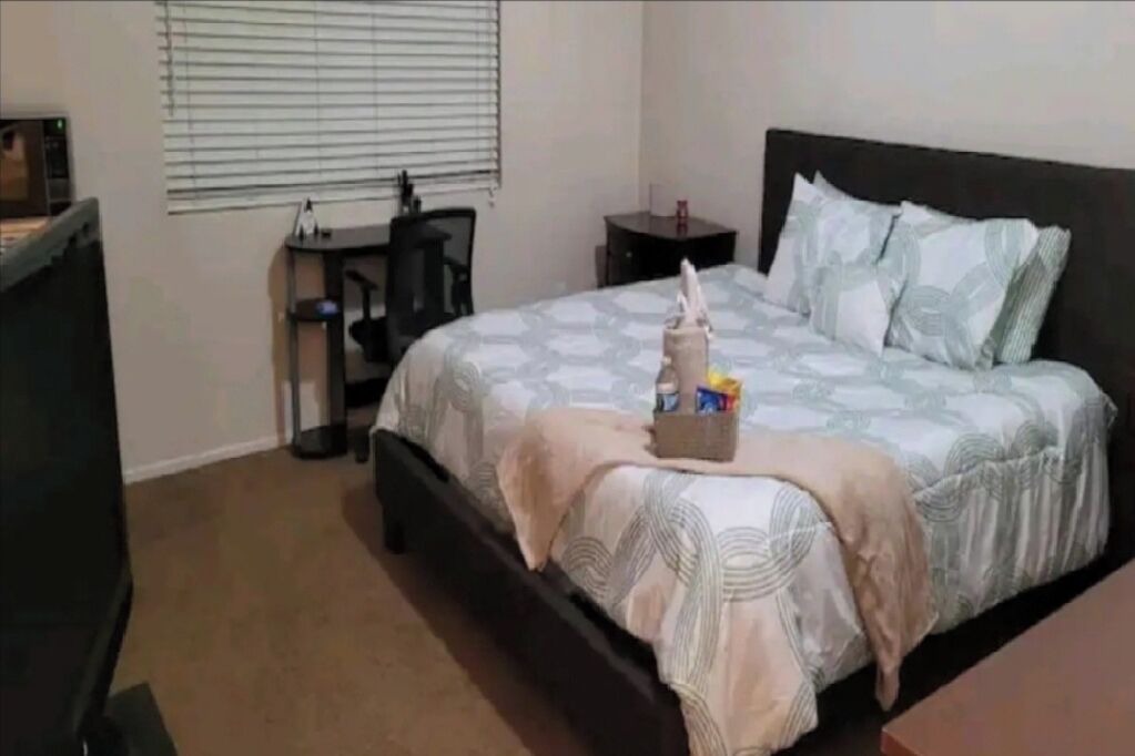 Photo of Bedroom in Palmdale