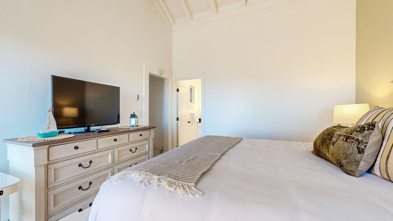 Photo of Bedroom in Castroville