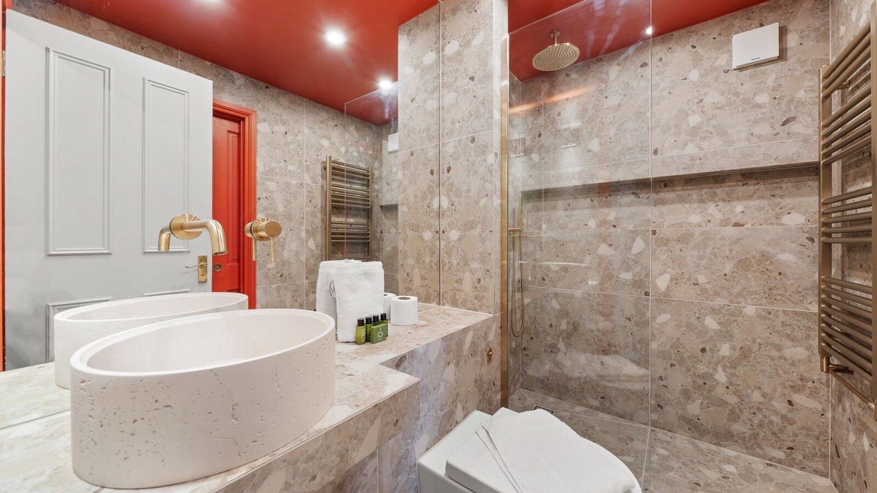 Photo of Bathroom in Vincent Square