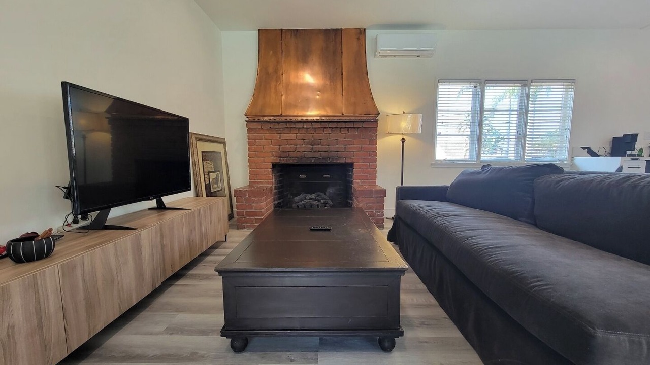 Photo of Livingroom in West Covina