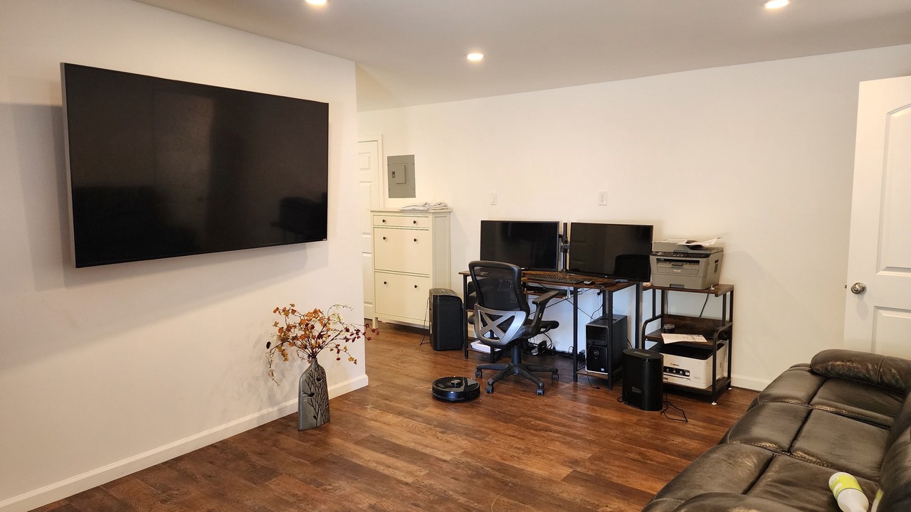 Photo of Livingroom in Santa Susana