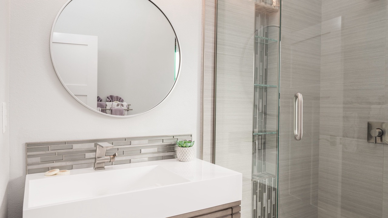 Photo of Bathroom in Marine Terrace