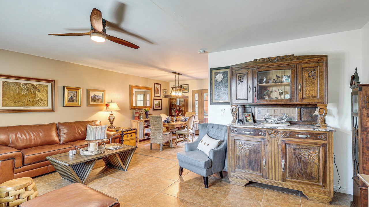 Photo of Livingroom in South Redlands