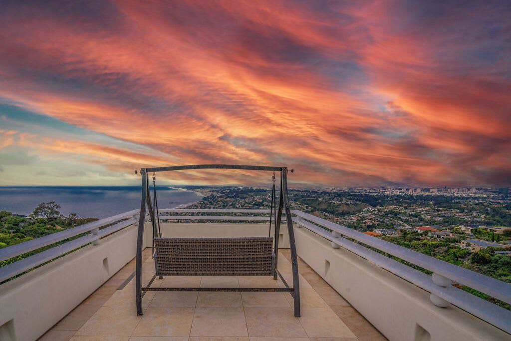 Photo of Patio Balcony in Country Club