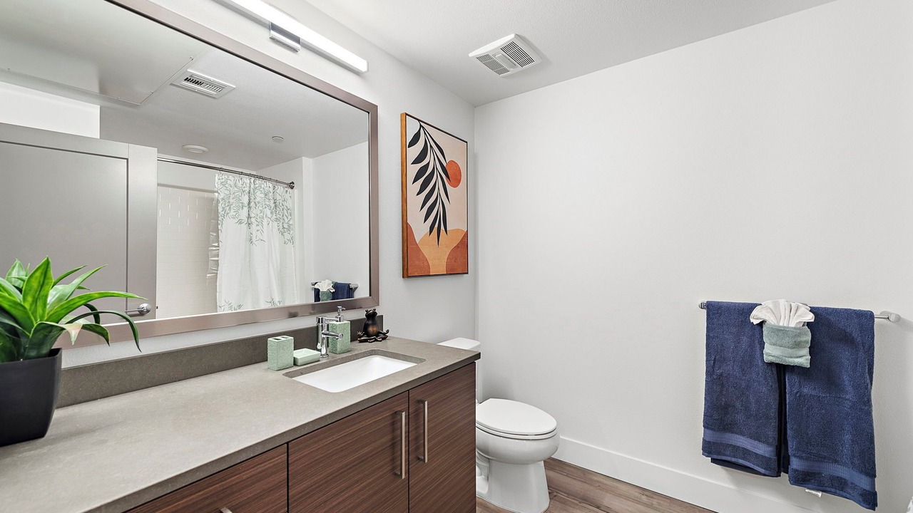 Photo of Bathroom in Southeast Anaheim