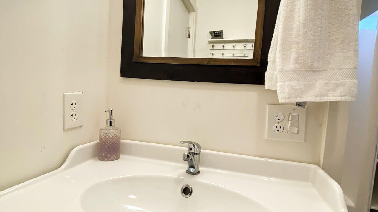 Photo of Bathroom in Westside Costa Mesa