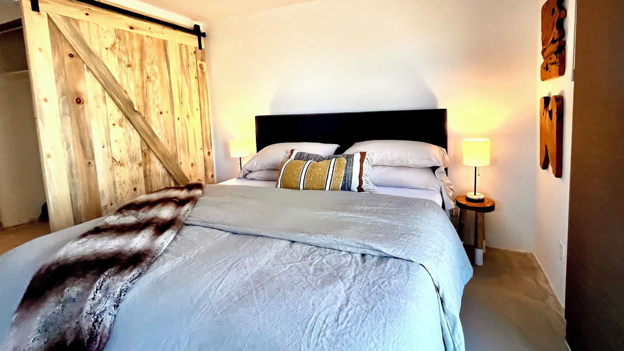 Photo of Bedroom in Yucca Valley