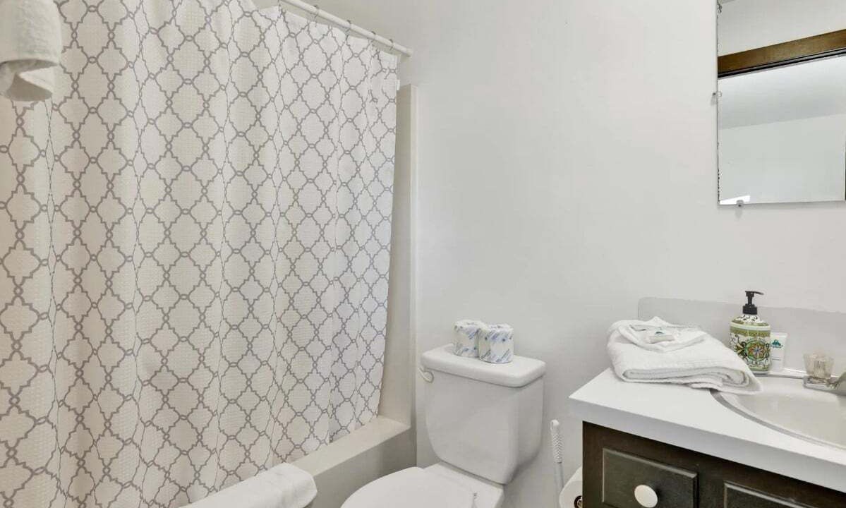 Photo of Bathroom in Big Bear