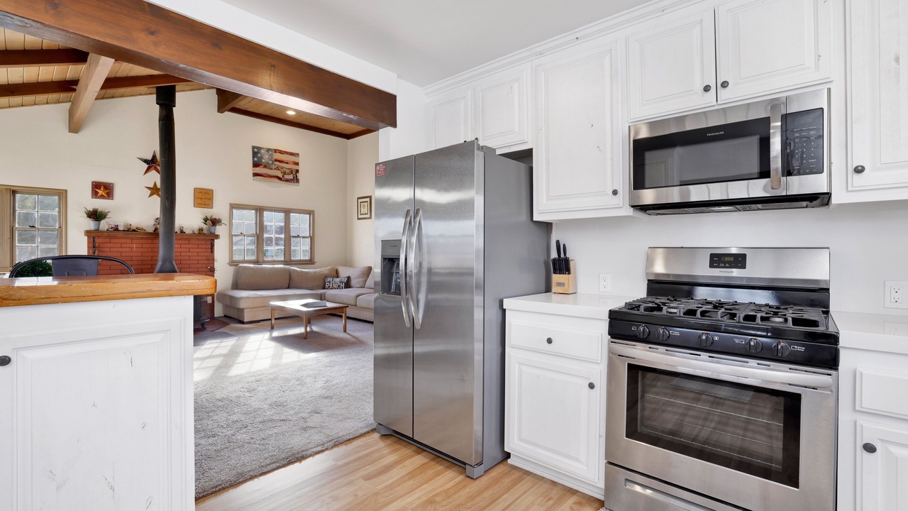 Photo of Kitchen in Big Bear