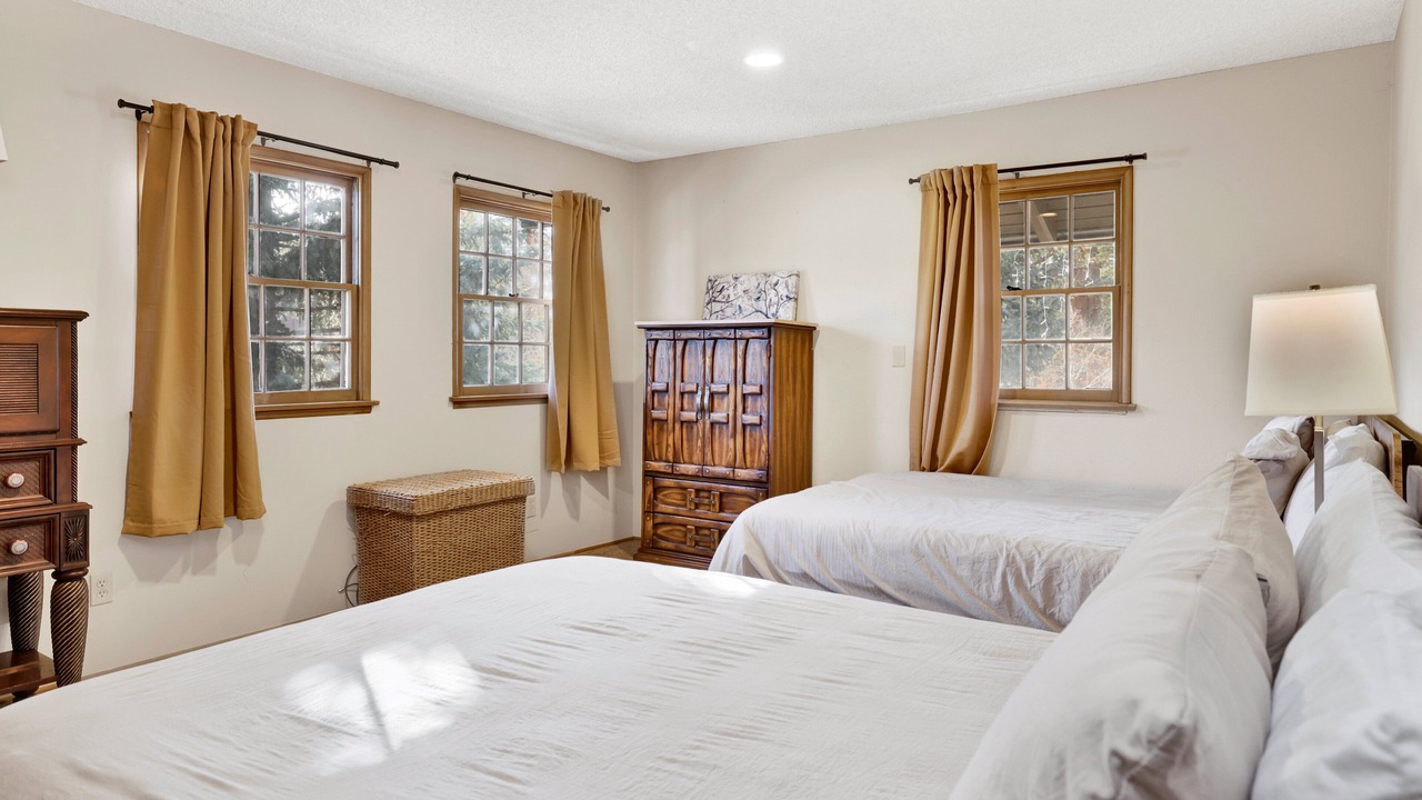 Photo of Bedroom in Big Bear