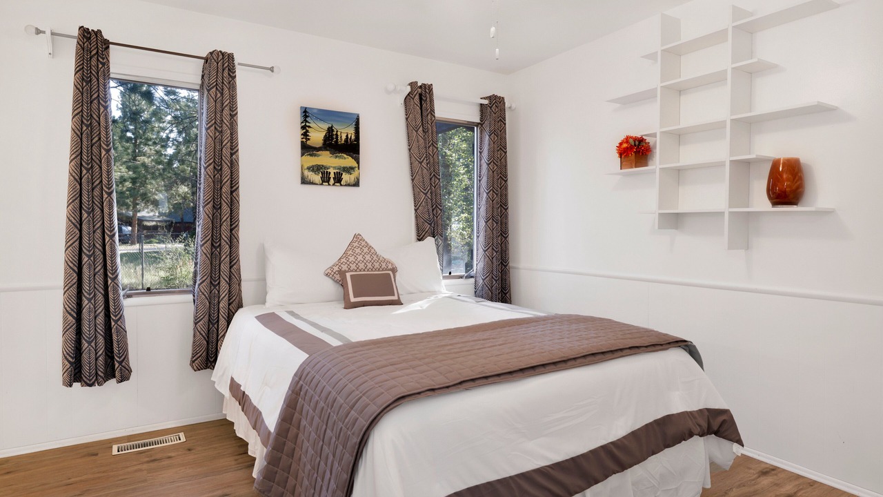 Photo of Bedroom in Big Bear