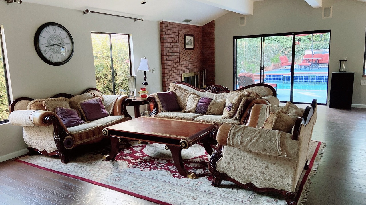 Photo of Livingroom in Pasadena