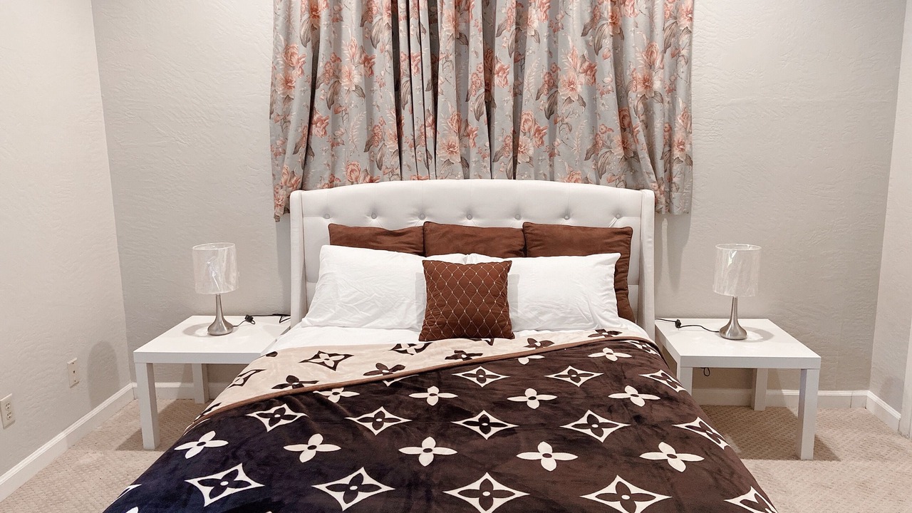 Photo of Bedroom in Pasadena