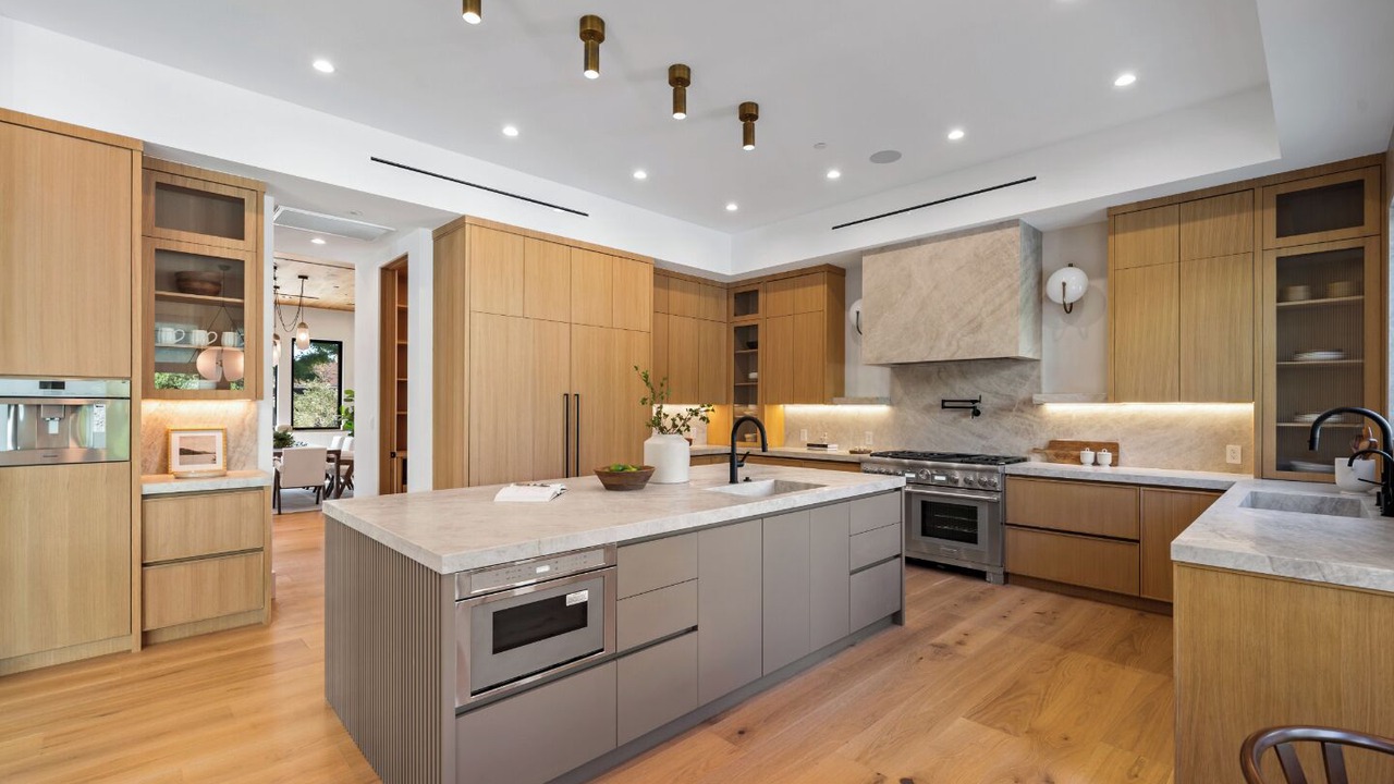 Photo of Kitchen in Encino