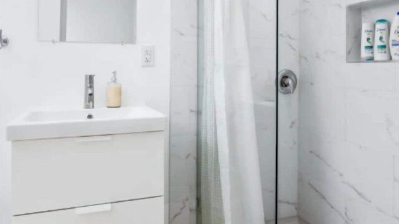 Photo of Bathroom in Ventura