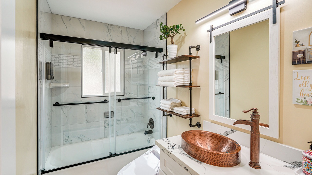 Photo of Bathroom in Del Rey Oaks