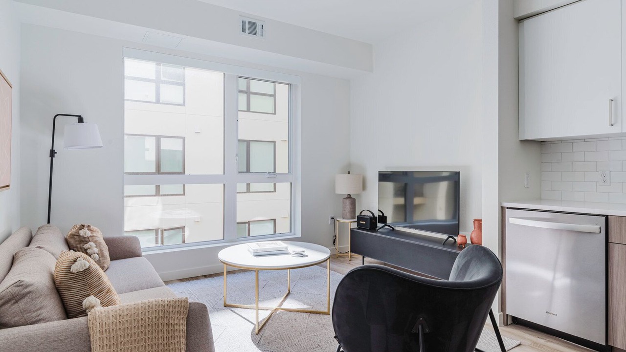 Photo of Livingroom in Hayward