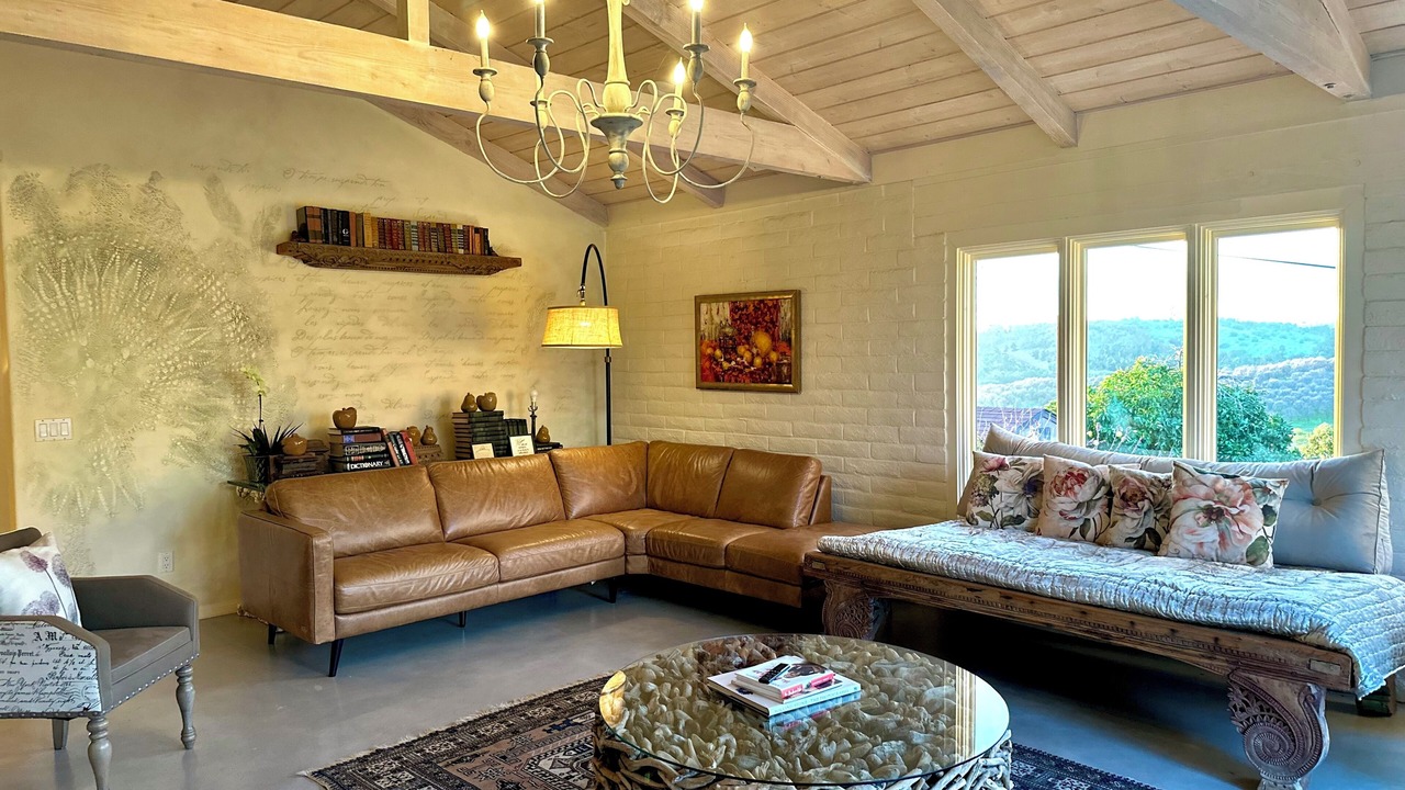 Photo of Livingroom in Escondido