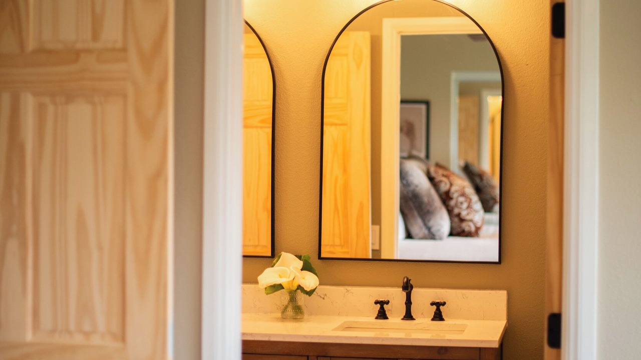 Photo of Bedroom in Santa Ana Heights