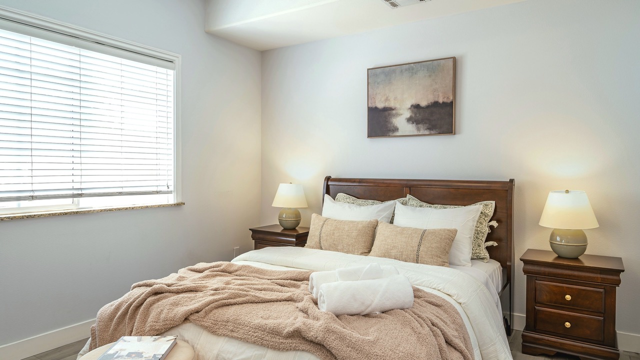 Photo of Bedroom in El Monte