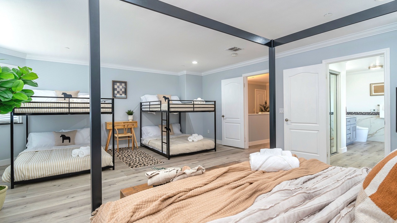 Photo of Bedroom in El Monte