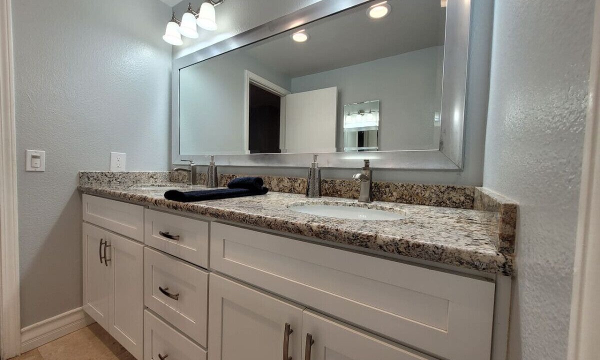 Photo of Bathroom in Santa Ana