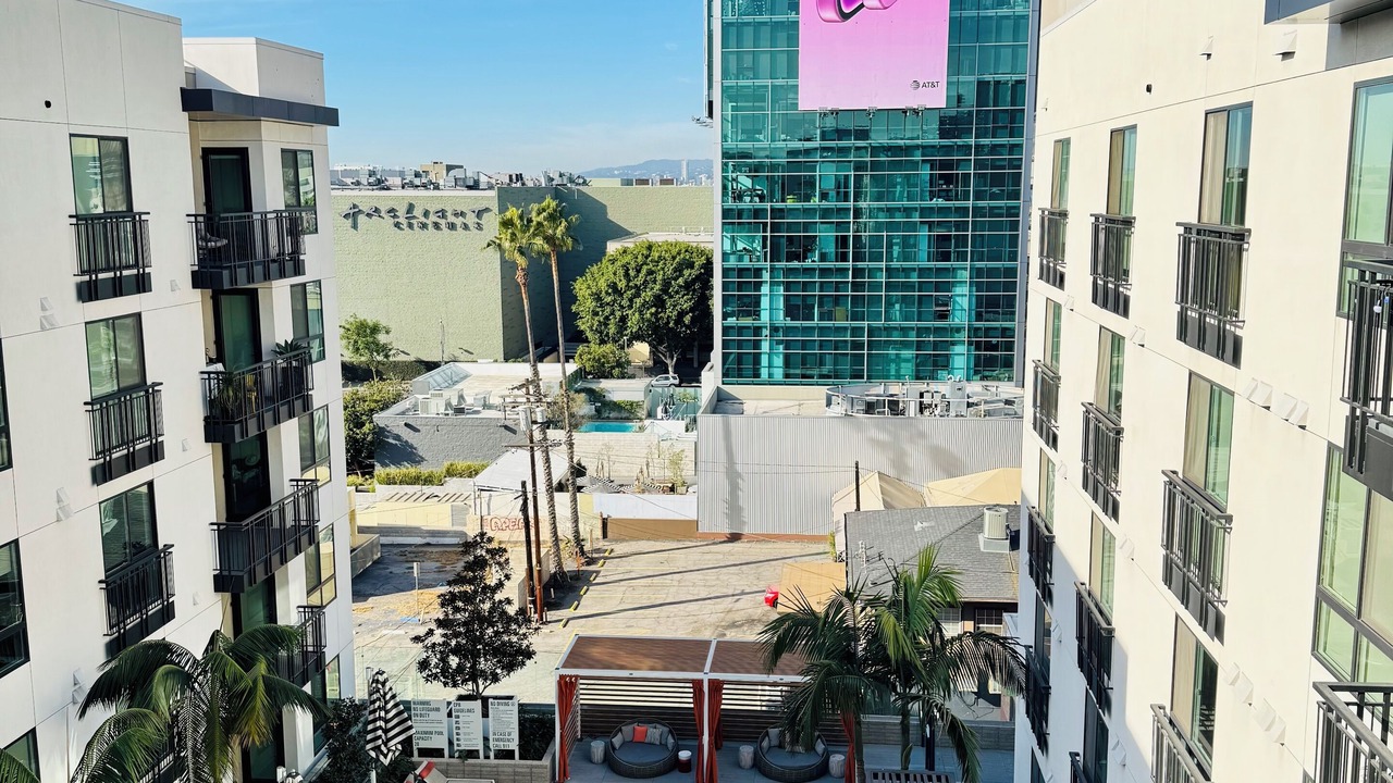 Photo of Patio Balcony in Hollywood