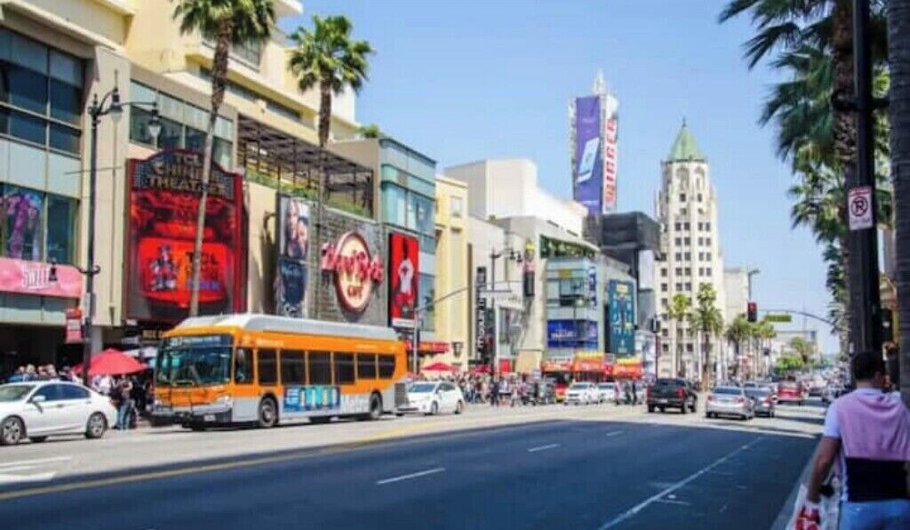 Photo of Others in Hollywood