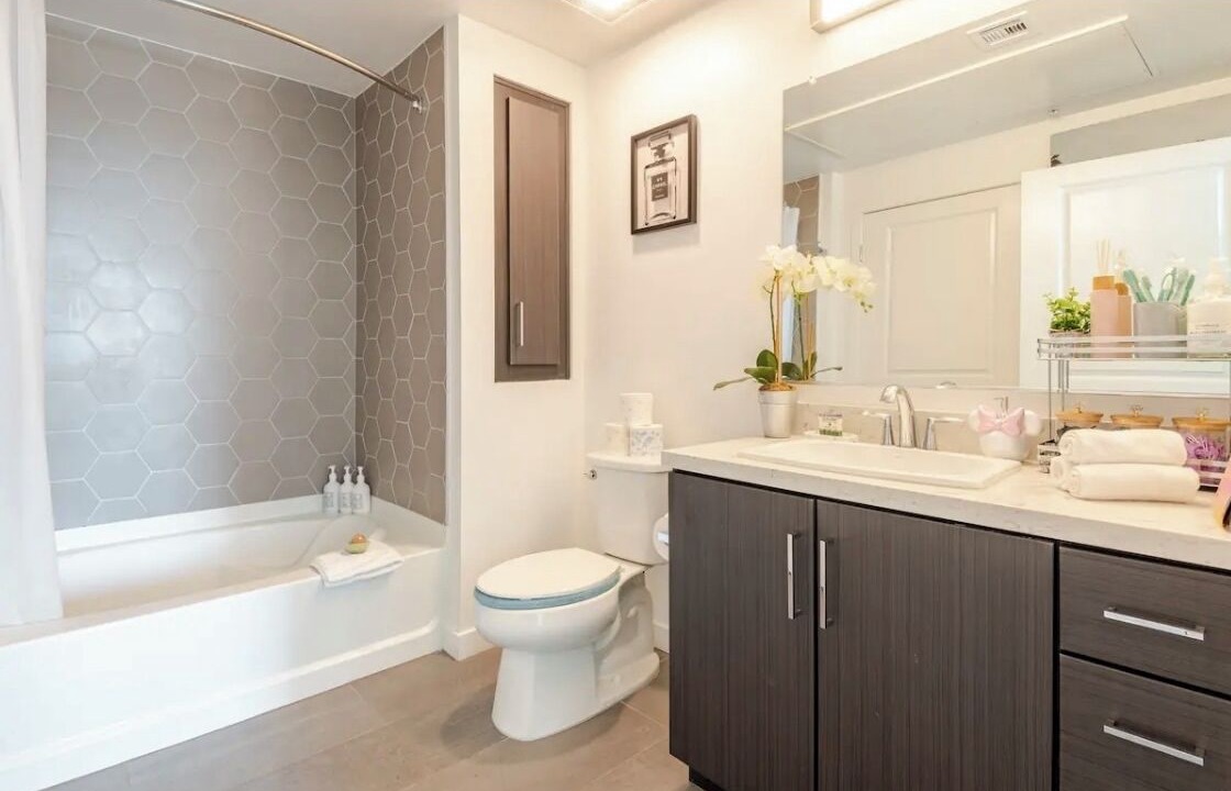 Photo of Bathroom in Hollywood