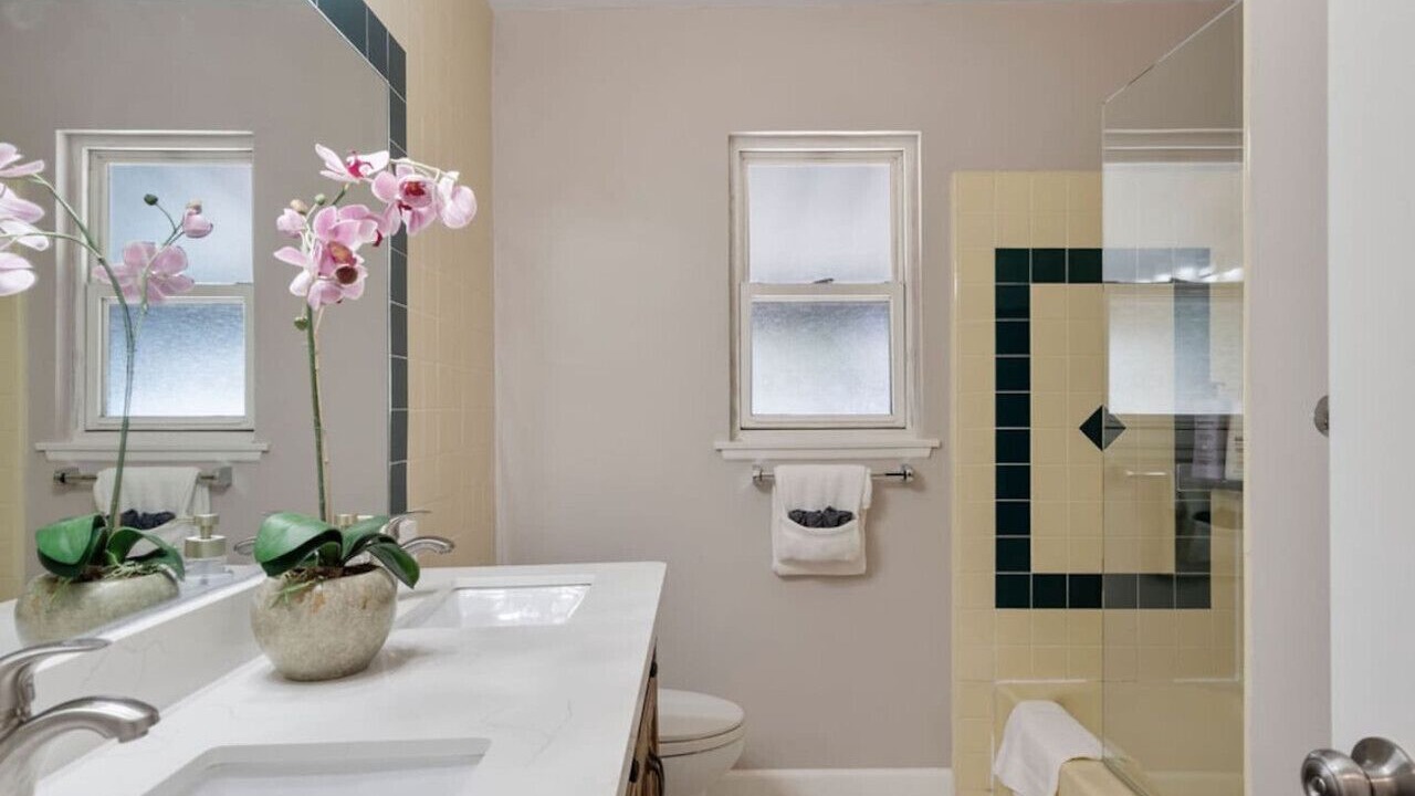 Photo of Bathroom in Montebello