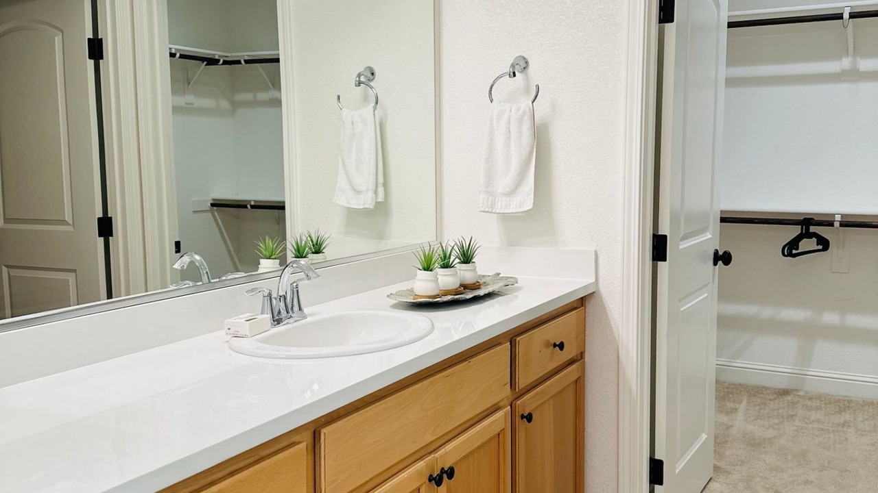 Photo of Bathroom in Nut Tree