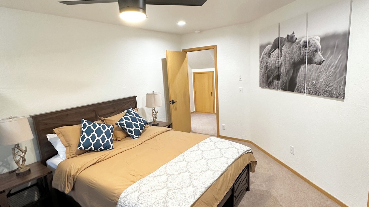 Photo of Bedroom in Strawberry
