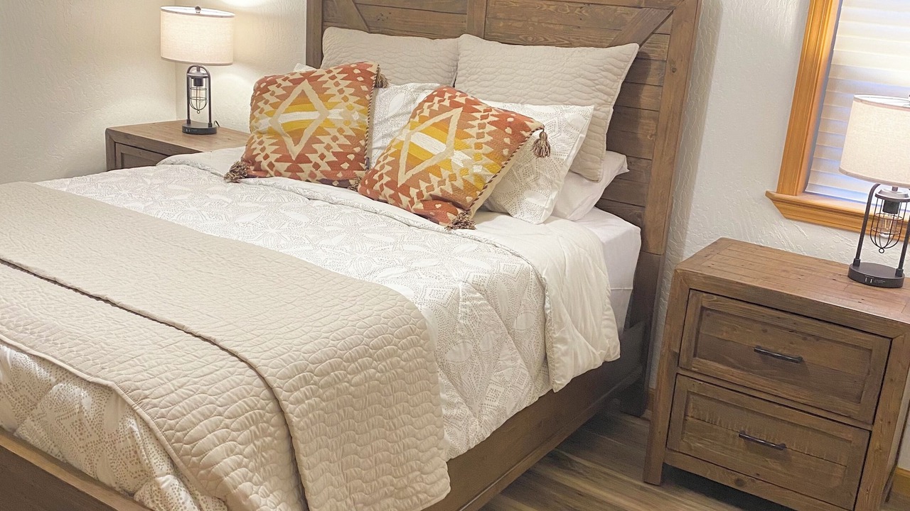 Photo of Bedroom in Strawberry