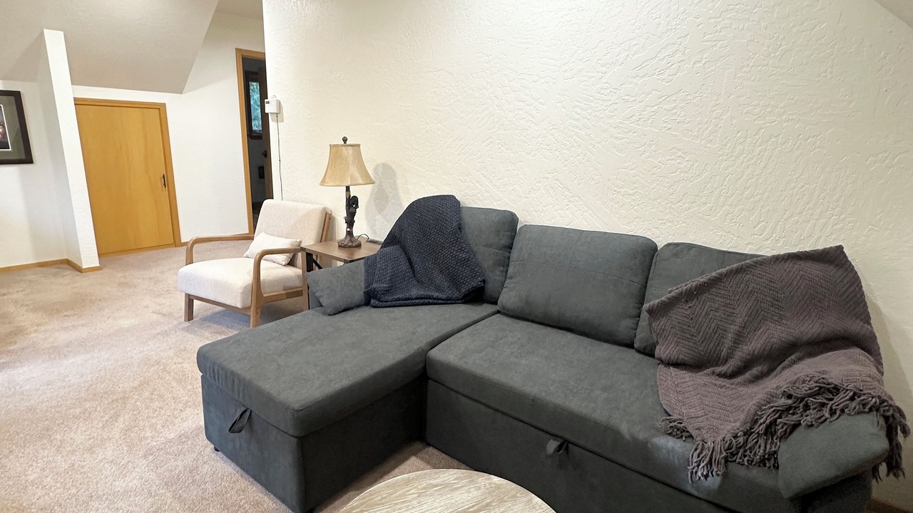 Photo of Livingroom in Strawberry
