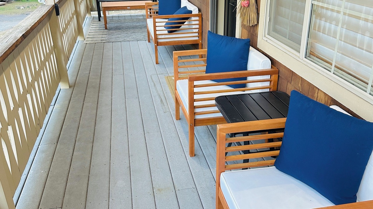 Photo of Patio Balcony in Strawberry