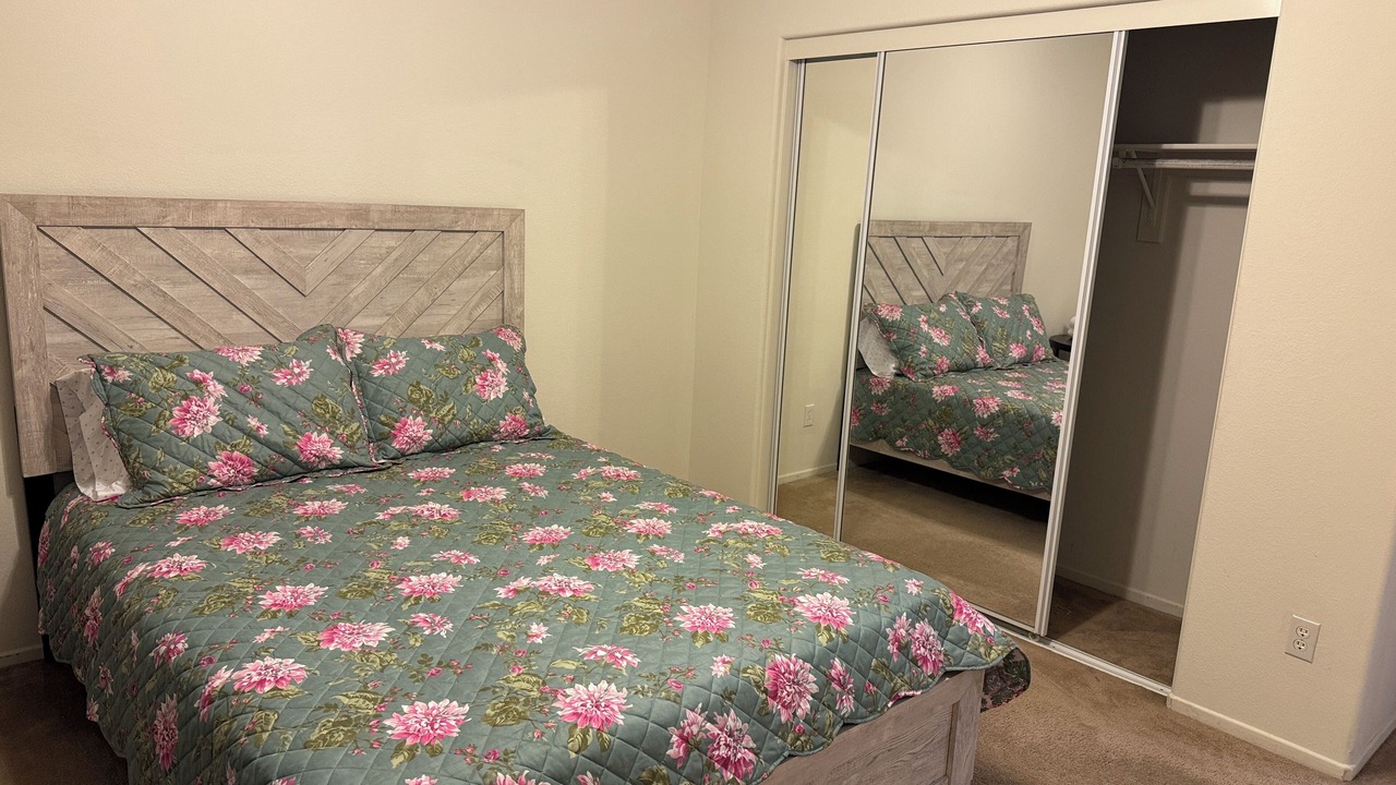 Photo of Bedroom in Hesperia