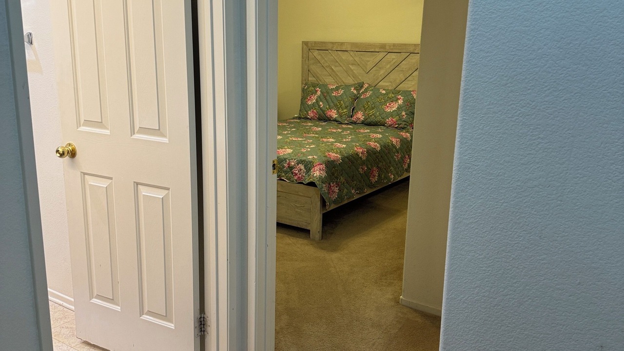 Photo of Bedroom in Hesperia